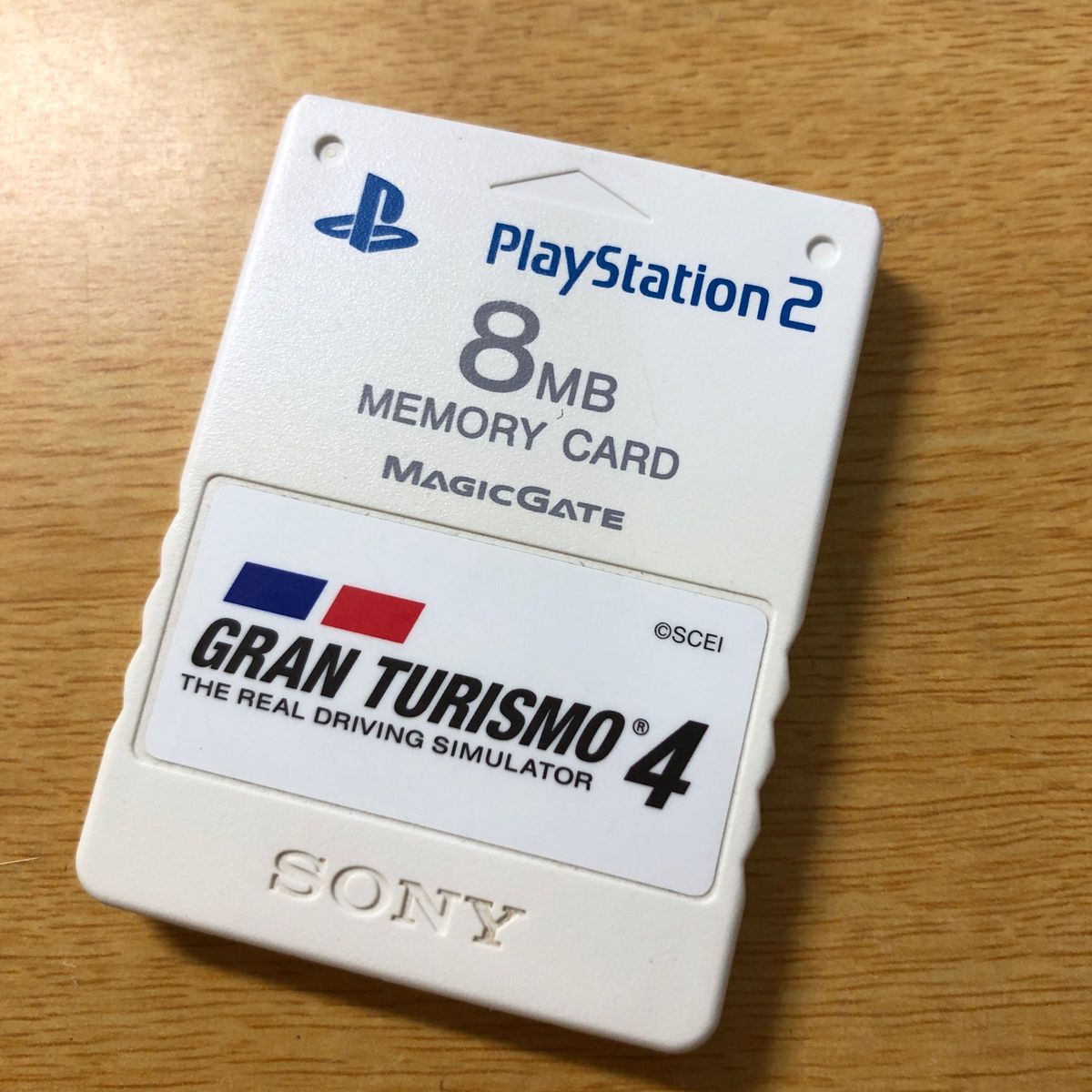 PS2メモリーカード ホワイト グランツーリスモ4 SONY ソニー純正 PS2メモリーカード ホワイト グランツーリスモ4 SONY ソニー純正