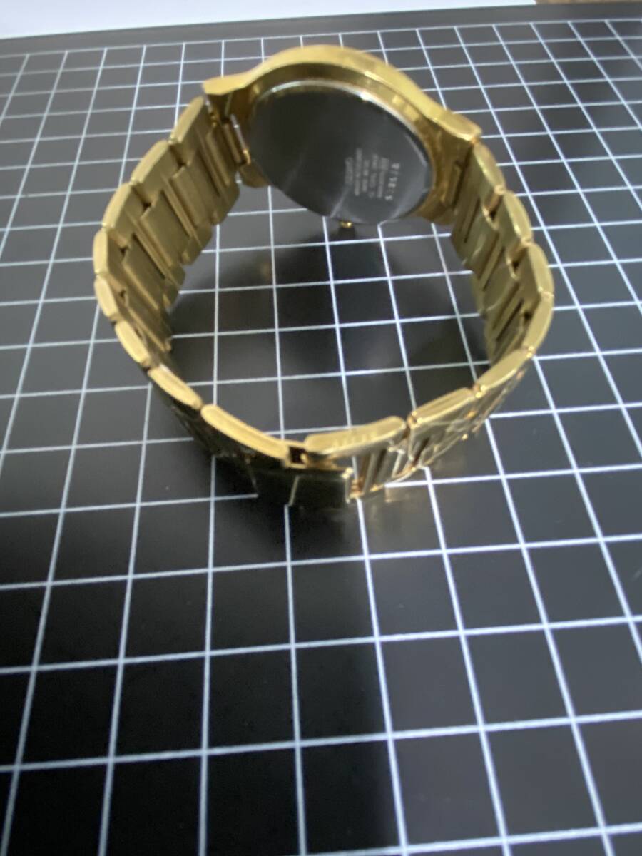 セイコー腕時計　中古稼働品　ゴールド系文字盤メタルベルト　3針　送料無料_画像7