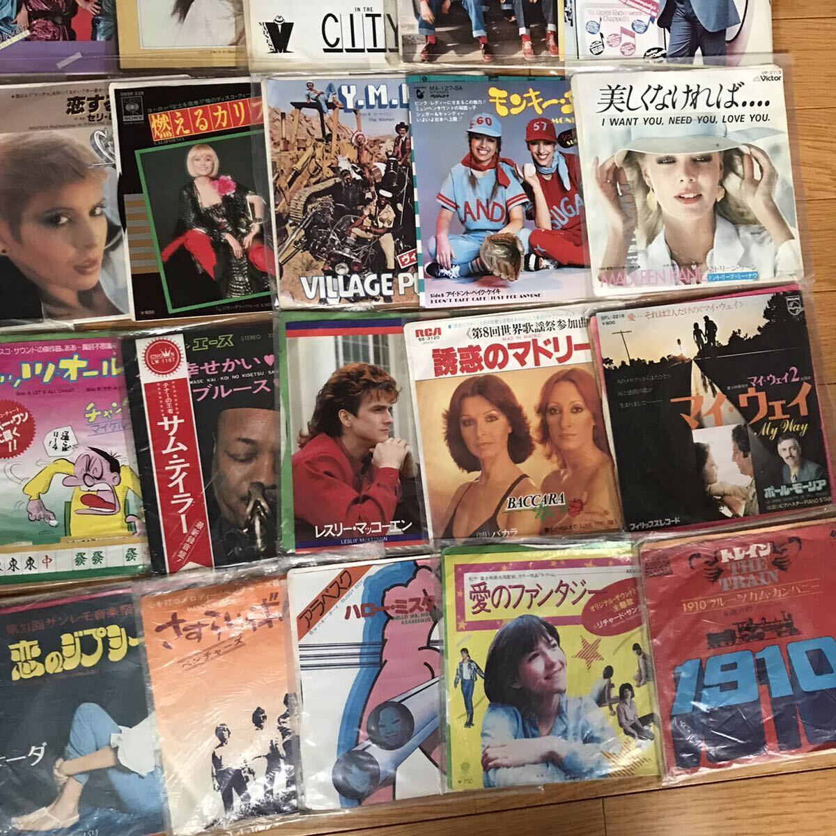 ▼まとめ出品▼ その③ epレコード 120枚 洋楽ロック ポップス ディスコ OSTなど レコード 中古 現状品 ROCK ビートルズ 国内盤 セット_画像10