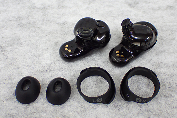 【中古】Bose QuietComfort Ultra Earbuds ブラック 黒 ノイズキャンセリング ワイヤレス Bluetooth イヤホン(PCA778-2)_画像6