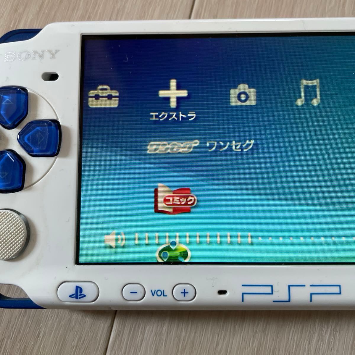 PSP3000本体動作品充電アダプタ付バッテリーパックメモリースティックソフト付ブルーホワイト白青 プレイステーション ポータブル