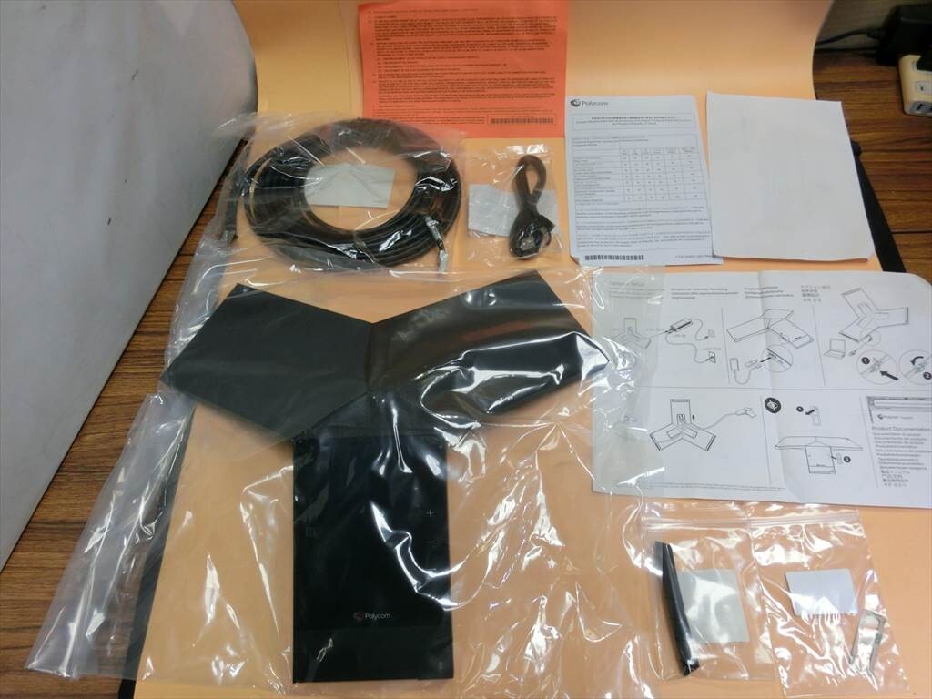 T[re4-74][100 size ] unused /Polycom poly- com /RealPresence Trio 8800 sound meeting system 