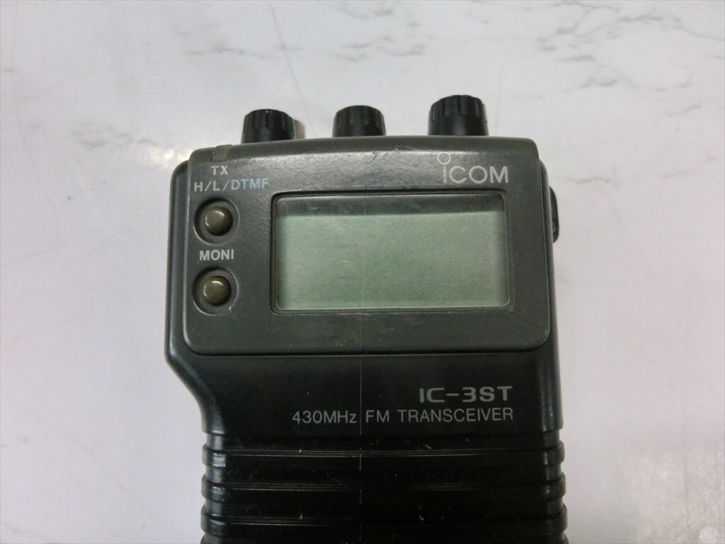 T[3.-95][60 size ]^ICOM Icom /IC-3ST 430MHz FM handy machine / junk treatment /* bottom cover lack of * scratch * dirt have 