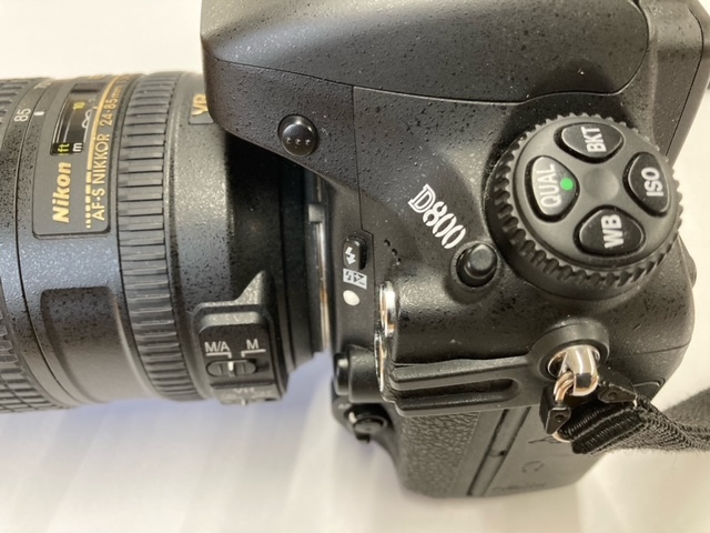 Nikon　D800＋AF-S NIKKOR 24－85㎜　1：3.5－4.5G　セット_画像5
