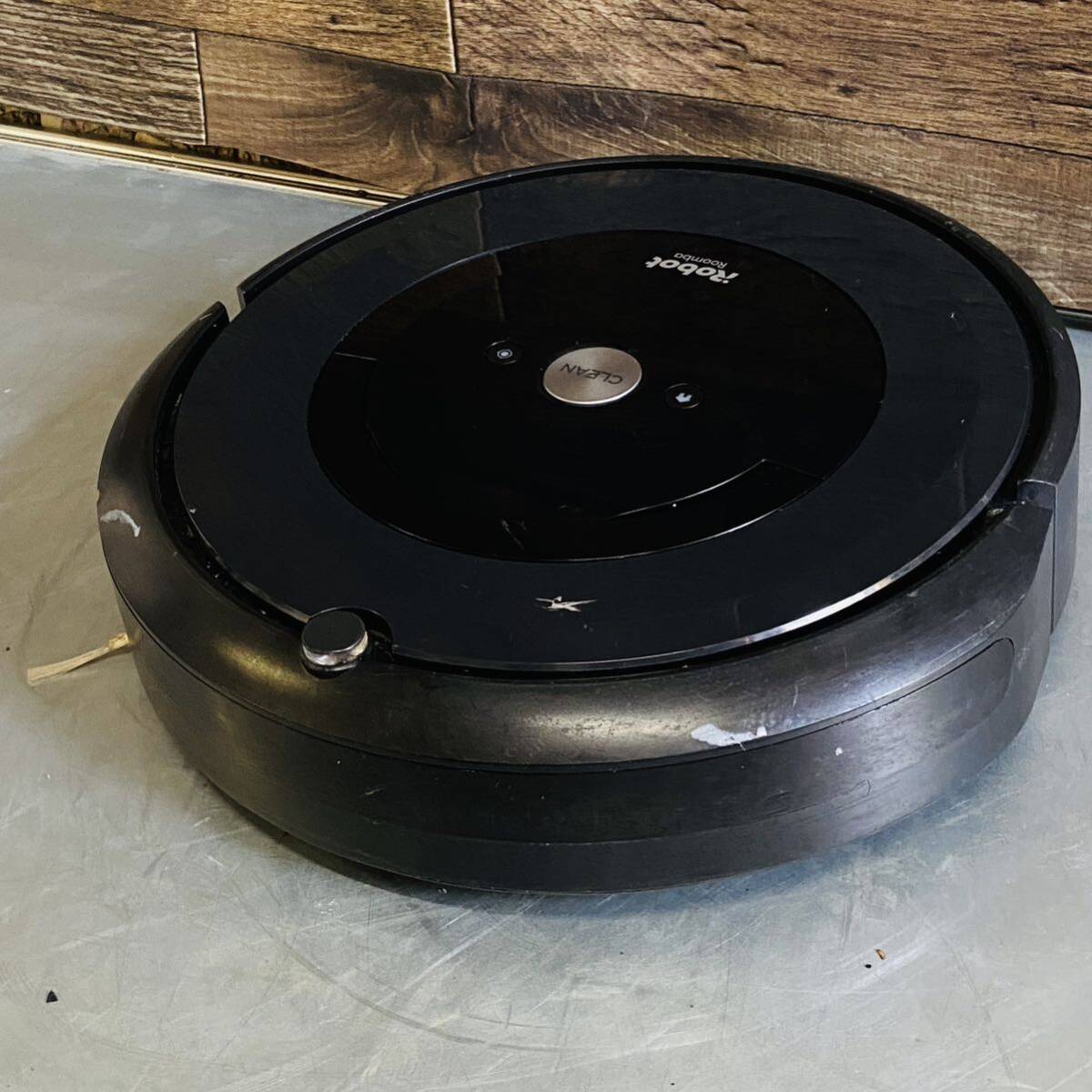 中古iRobot Roomba ルンバ 掃除機 ロボットタイプ【e5】現状品電源確認済み本体のみ。2 の画像4