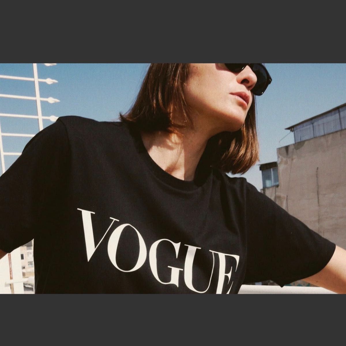 VOGUE 可愛いプリント Tシャツ　SNS人気　海外セレブ 白 黒2枚セット　Mサイズ  半袖Tシャツ 