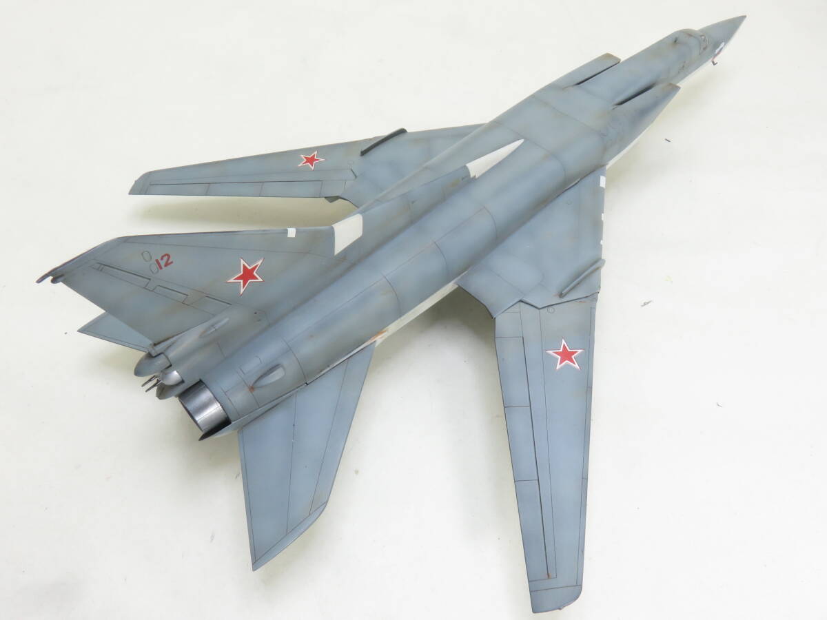 ◇◆ 完成品 1/144 アカデミー ◆◇ ツポレフ Tu-22M3 バックファイアCの画像9