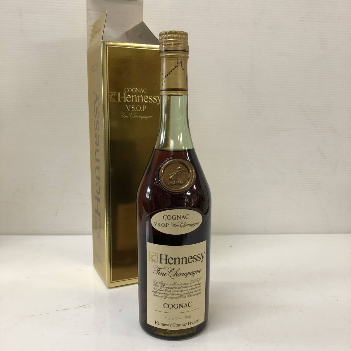 ヘネシー COGNAC Hennessy V.S.O.P 700ml 40％ 未開栓 箱有り_画像1