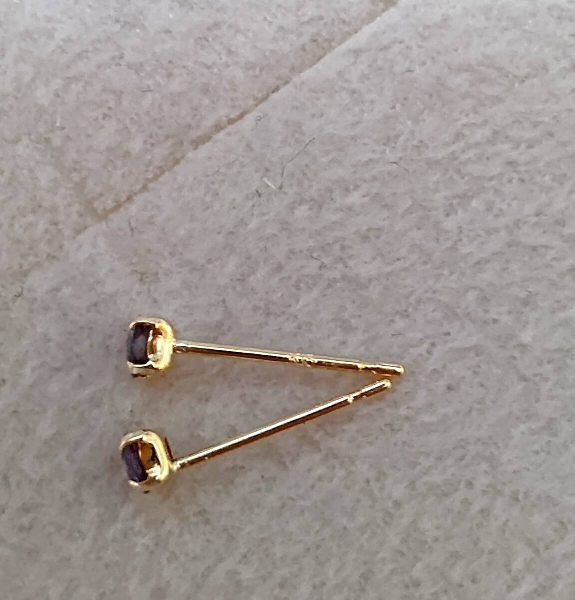 new goods k18 yellow gold alexandrite earrings total 0,16
