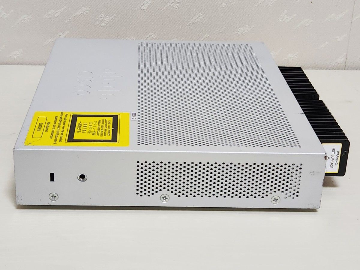 Cisco Catalyst WS-C2960L-8PS-LL PoEスイッチングハブ  シスコ