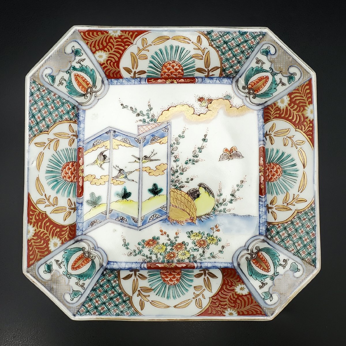 上作品❗江戸時代中期 享保期頃 古伊万里 染錦 鎬造 栗に蝶の図 21.2cm皿 上作品❗江戸時代中期享保期頃古伊万里染錦鎬造栗に蝶の図21.2cm皿