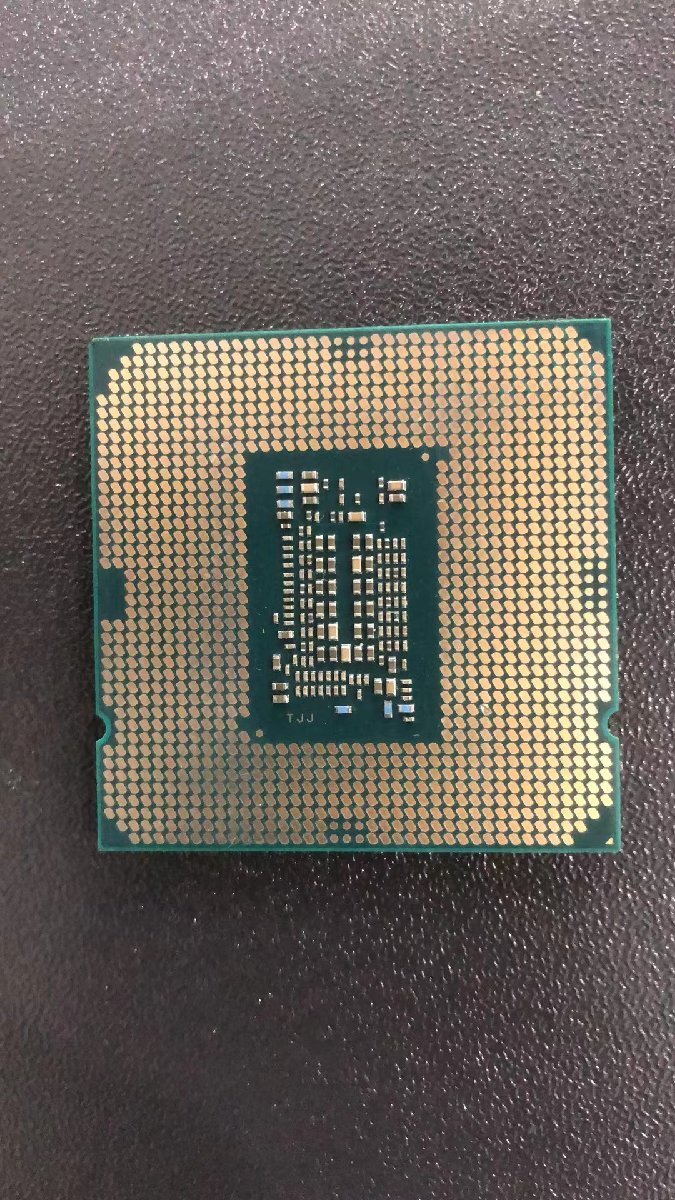 CPU インテルIntel Core I5-10600 プロセッサー 中古 動作未確認 ジャンク品 - A451_画像2