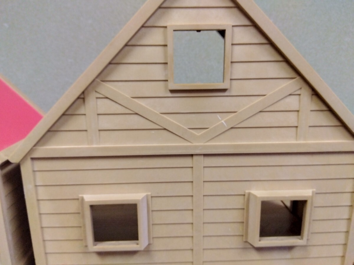 ジャンク　リメイク用　シルバニアファミリー 　初期　ハウス　 赤い屋根お家　2個セット　ドールハウス _画像7