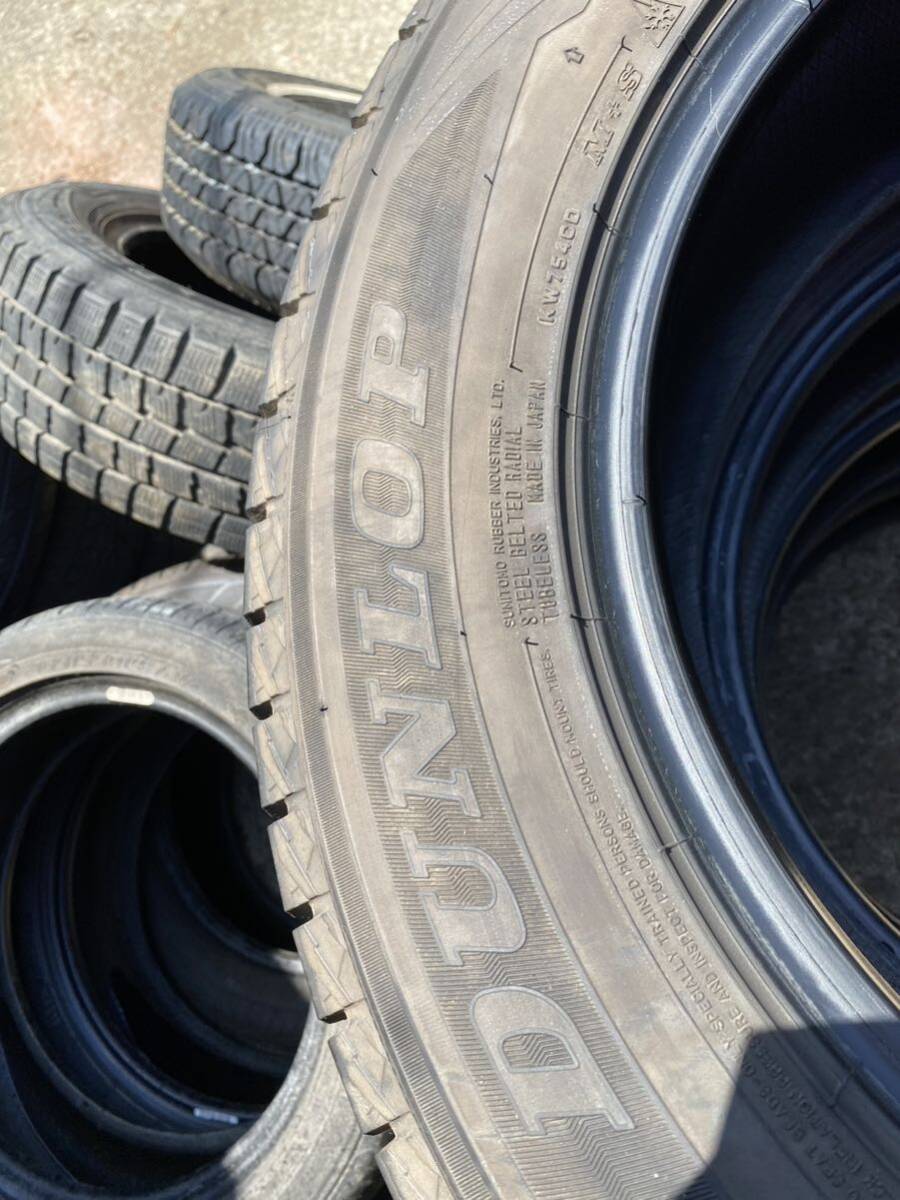 DUNLOP 225/65/17 セット4本スタッドレスタイヤ ダンロップ バリ山