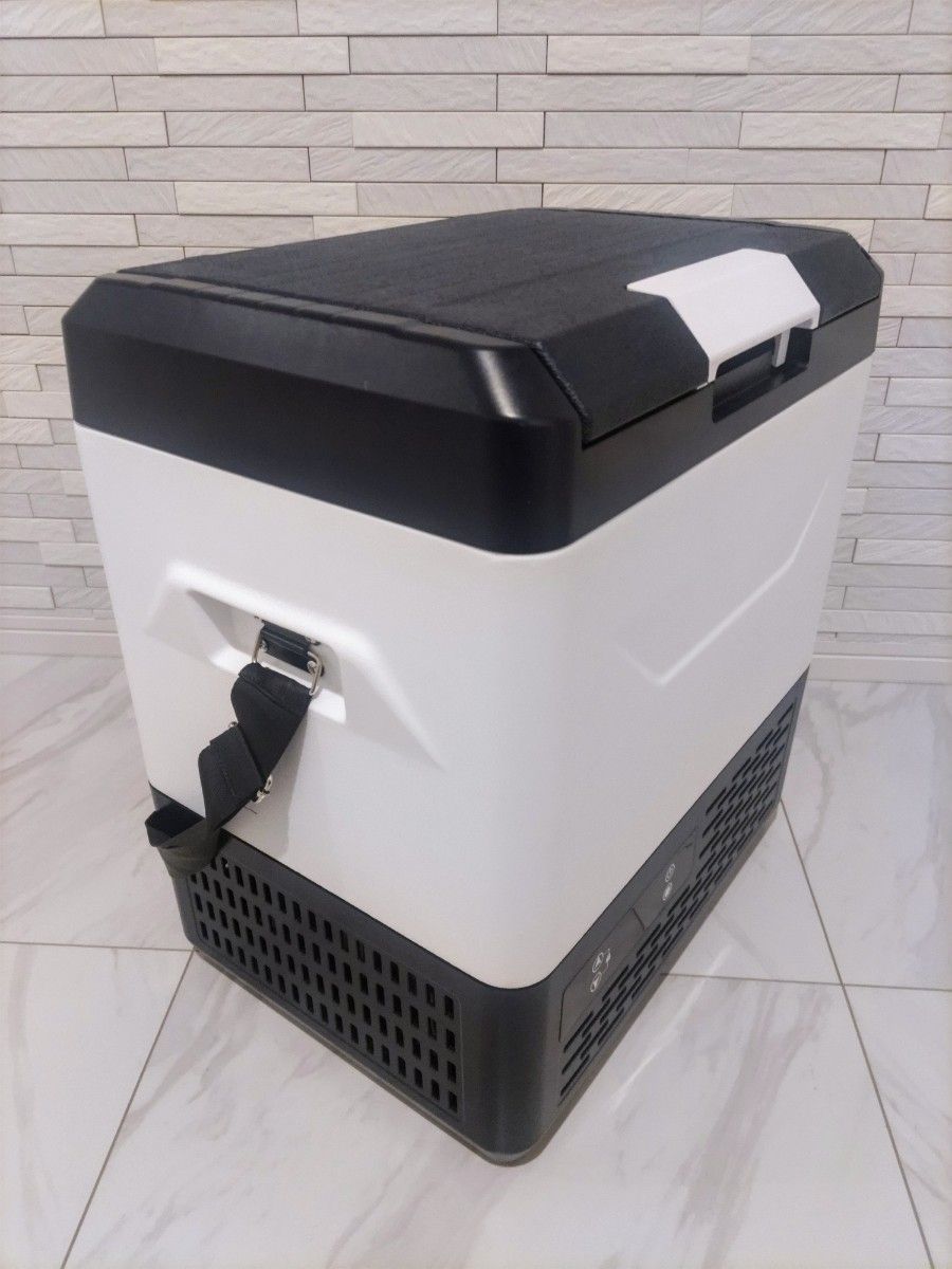 【ほぼ未使用品】Anlaby  ポータブル冷蔵冷凍庫 15L  LK-EF-15