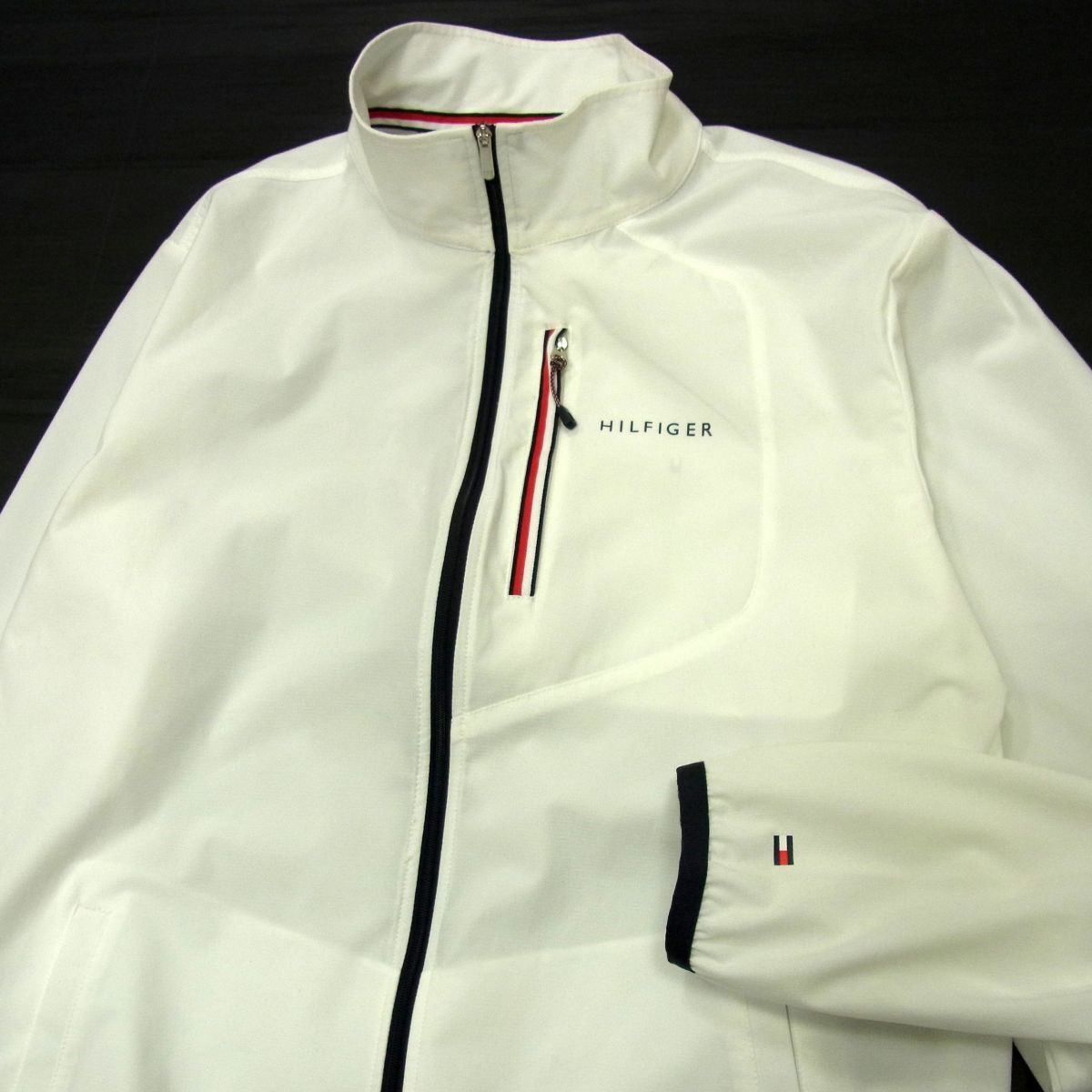 美品 定価16,500円■TOMMY HILFIGER GOLF ウィンドジャケット パッカブル トミーヒルフィガー メンズ 1円スタートの画像2