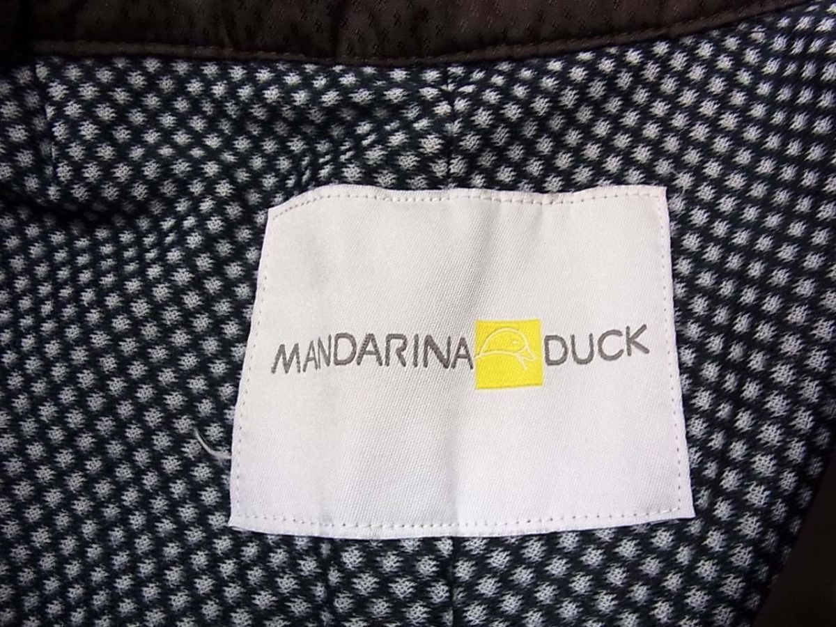 ◆MANDARINA DUCK マンダリナダック パンツ 撥水加工 レディース ロゴ刺繍入り_画像8
