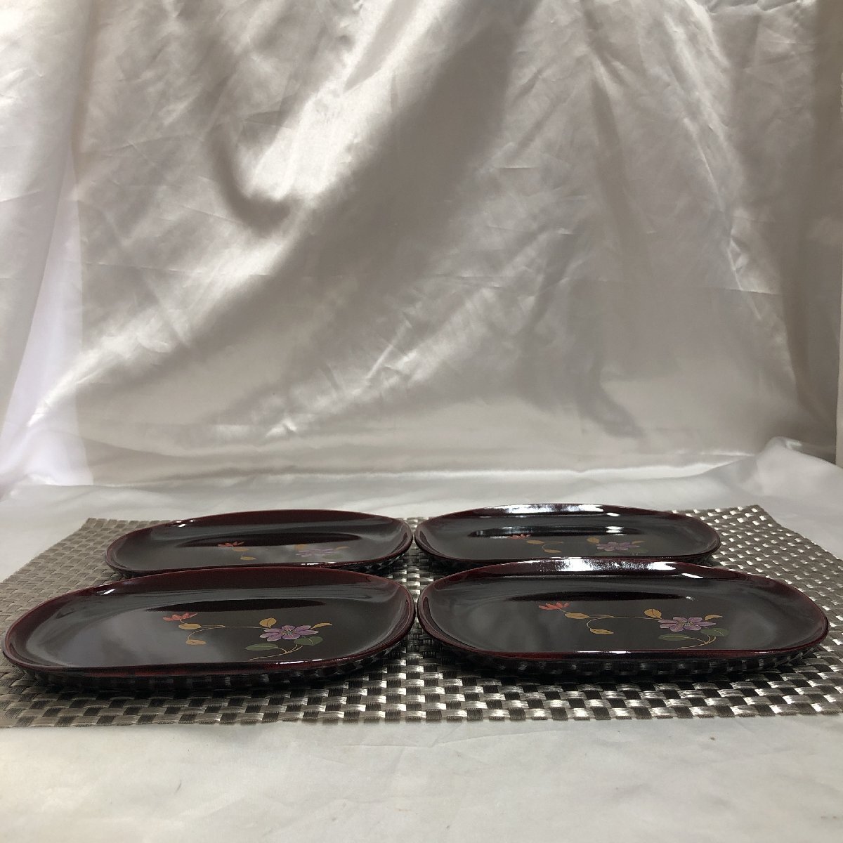 【中古/現状品/KU】漆器 小判型 取皿 小皿 菓子皿 約16cm×12cm 木製 和食器 4客セット　MZ0516　_画像3