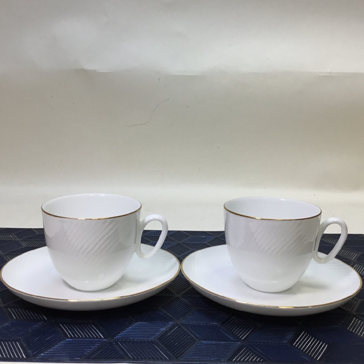 【中古/長期保管品/CH】たち吉 Adam&Eve 金彩 カップ＆ソーサー 茶器 コーヒーカップ 陶器 洋食器 2客セット　MZ0519_画像1