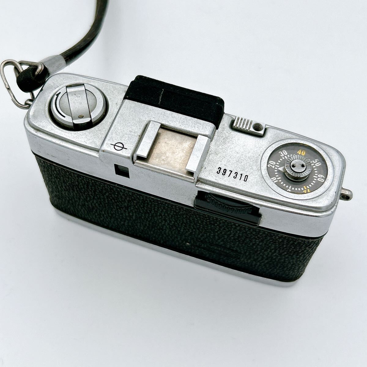 コンパクトフィルムカメラ OLYMPUS PEN F オリンパス D.Zuiko レンジファインダー 動作未確認_画像3