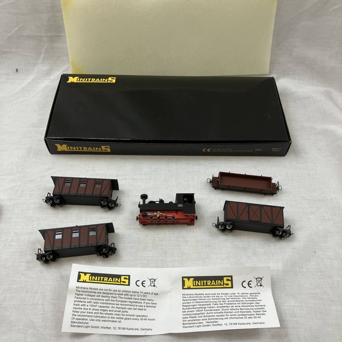 [5-87]MINITRAINS railroad model Standard Light GmbH Karisruhe Germany CE 1602 HFB Set black