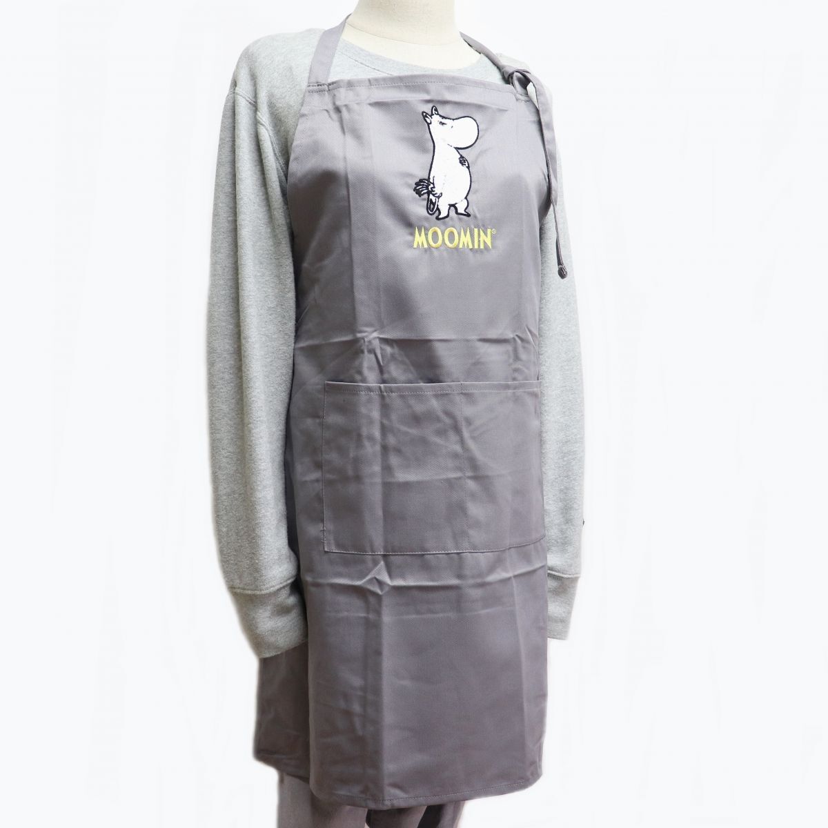 * Moomin MOOMIN новый товар симпатичный ... вышивка с карманом шея .. модель фартук пепел серый [MOOMINA-GRY1N] один ACC*QWER*