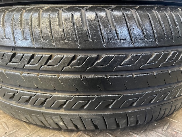 215/60R17 SEIBERLING SL201　2022年製　4本　24,000円　京都から