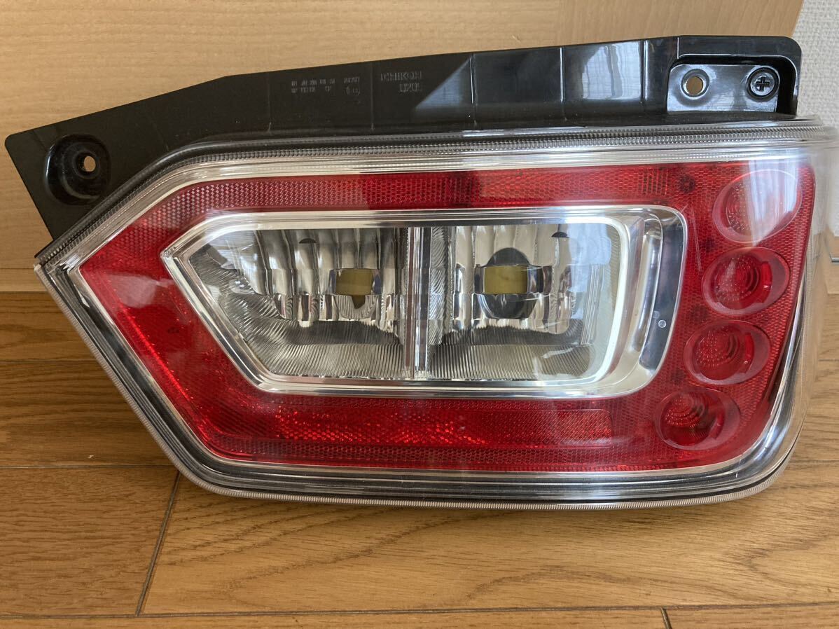  Wagon R MH55S right tail lamp 