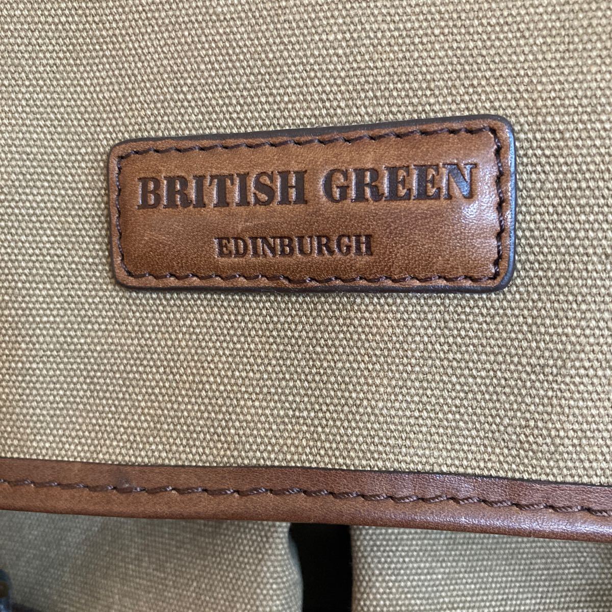 BRITISH GREEN EDINBURGH ショルダーバッグ 本革 キャンバス レザー切替 ブリティッシュグリーン 内部クッション仕様　美品_画像2