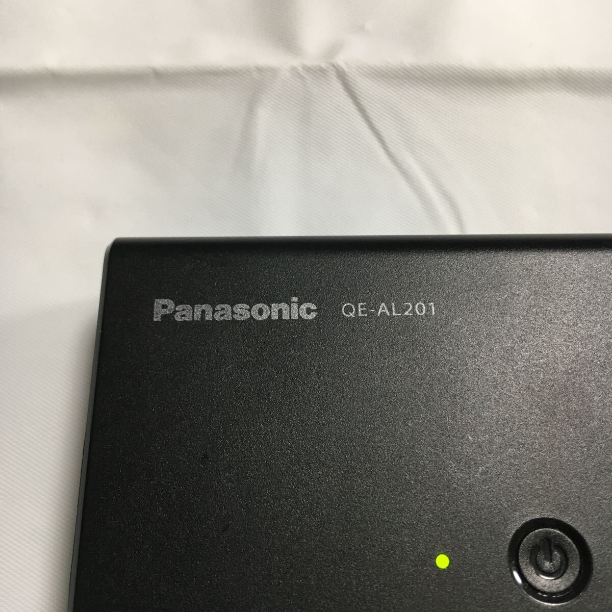 動作確認済み Panasonic QE-AL201 モバイルバッテリー 5000mAh ブラック パナソニック _画像2