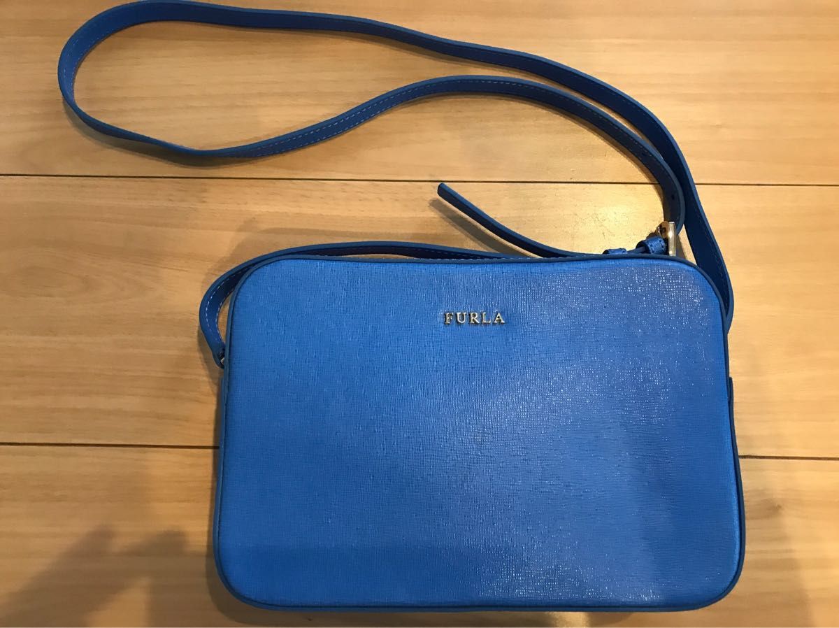 断捨離激安早い者勝ち！FURLA クロスボディレザーバッグ　新品未使用