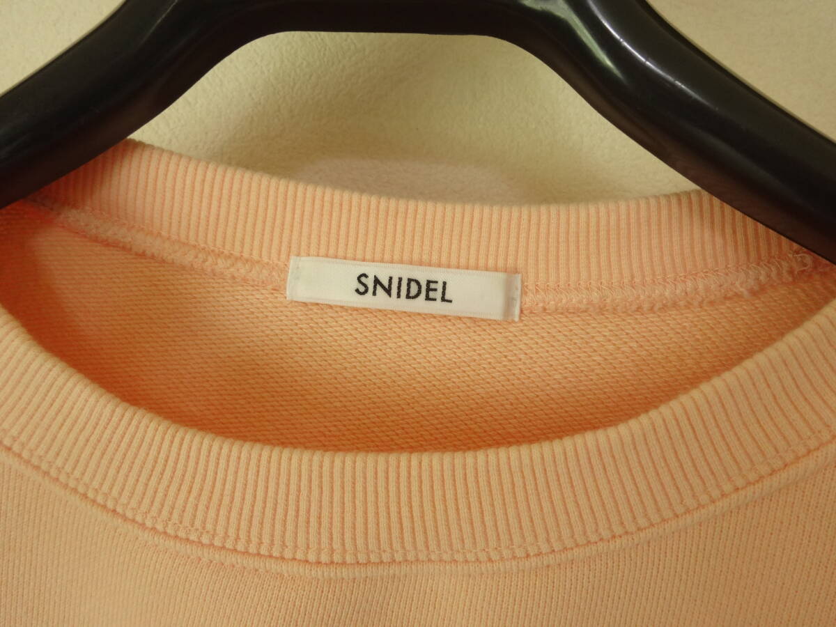 　美品　ＳＮＩＤＥＬ　スナイデル　トレーナー　_画像5