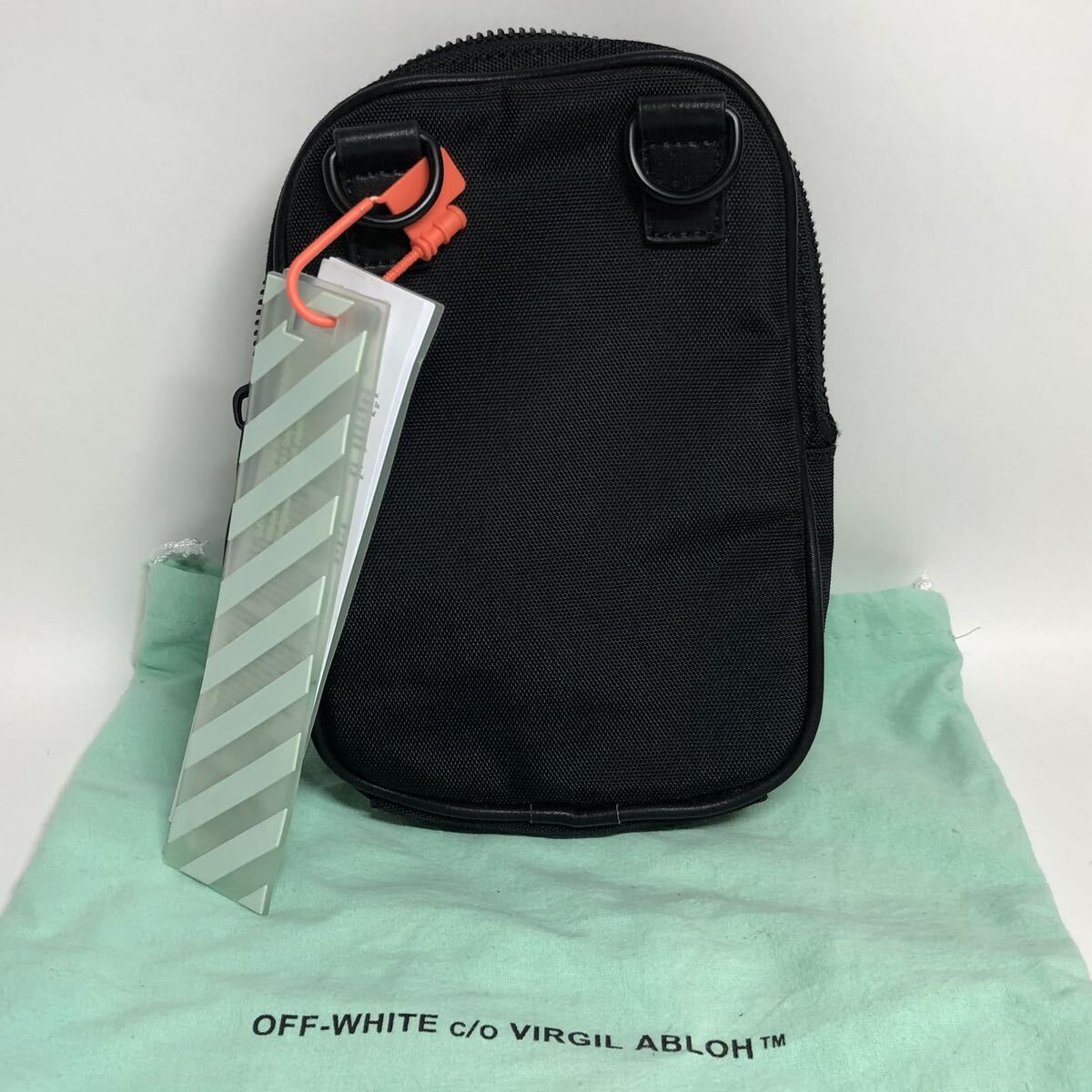 訳あり未使用★off-white オフホワイト ポーチ_画像3