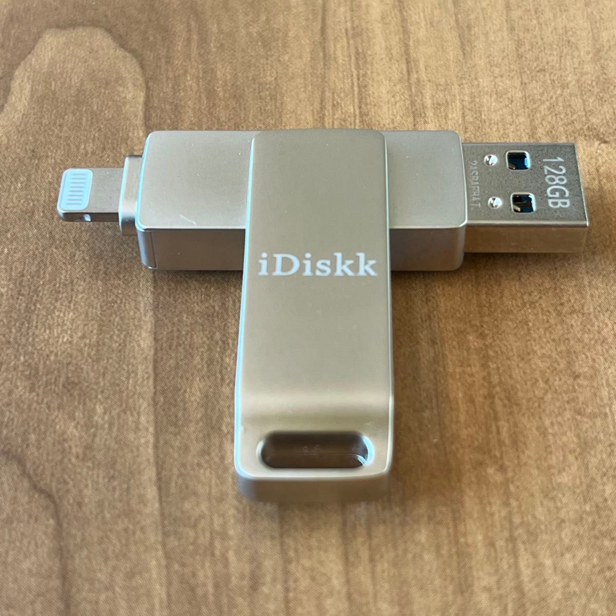 【未使用】　APPLE MFi認証 iDiskk 128GB iPhone USBメモリ