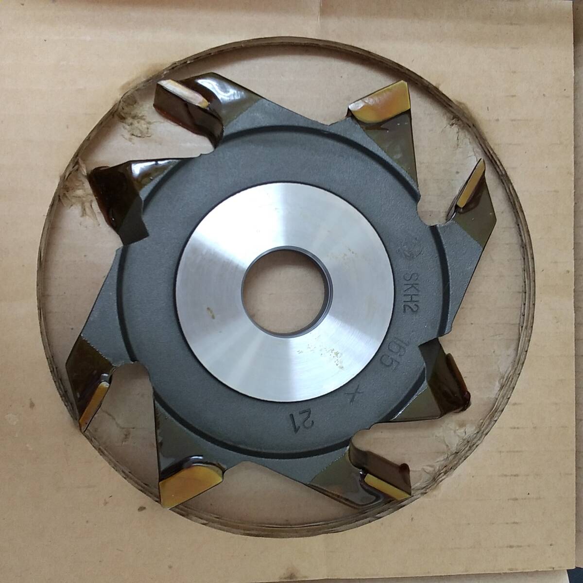 新品未使用】兼房 SKH クロスカッター 165X21X8P(内径30φ 新品未使用】兼房 SKH クロスカッター 165X21X8P(内径30φ