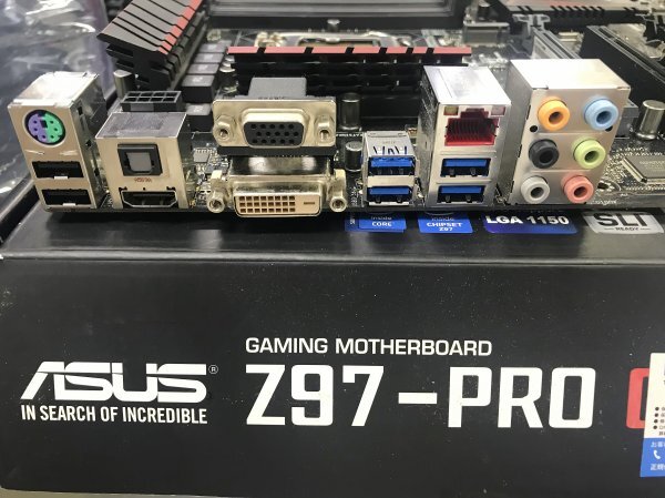 【一部難あり・ジャンク扱い】ASUS Z97 Pro Gamer LGA1150 ATX_画像6