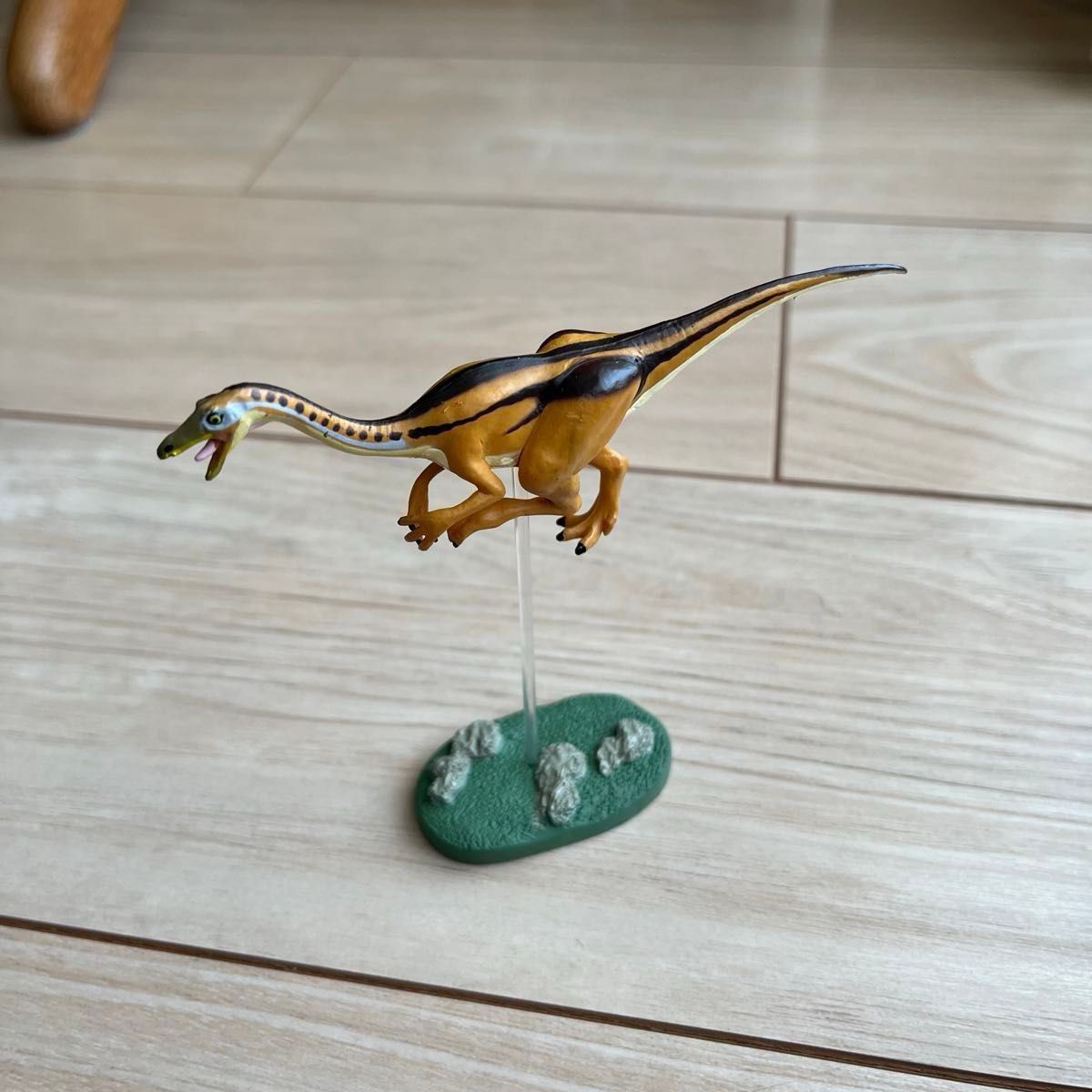 恐竜　DINO Cretaceous フィギュア