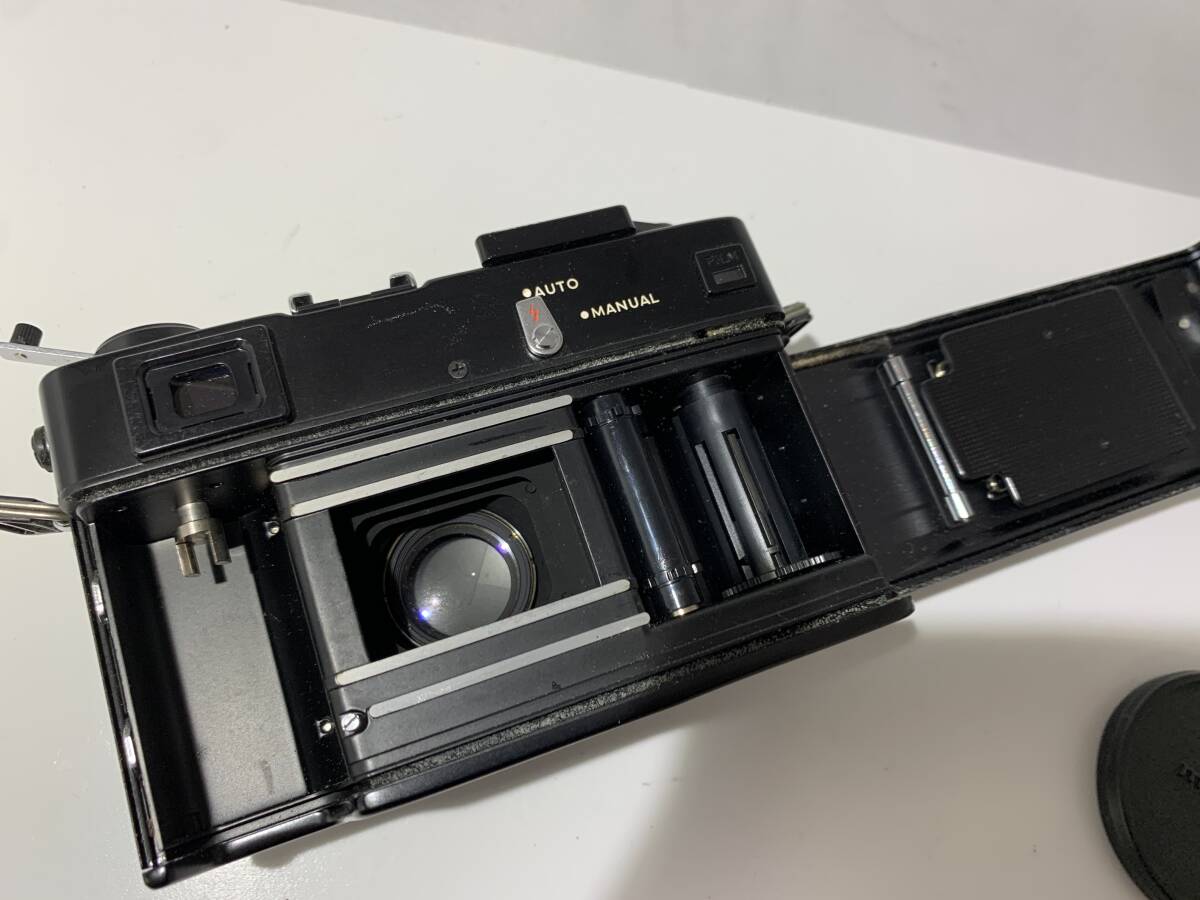 【ジャンク/動作未確認】ミノルタ MINOLTA HI-MATIC E ブラック Black ROKKOR-QF 40mm F1.7 レンジファインダーカメラ (715)の画像9