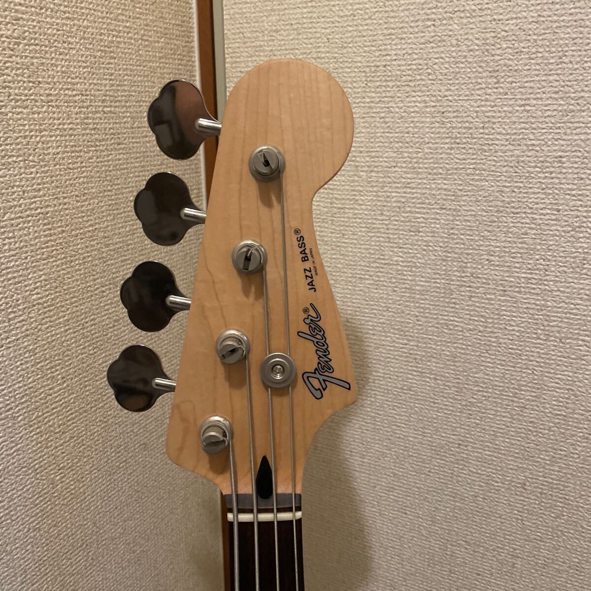 Fender エレキベース ジャズベース サンバースト JAZZ _画像4