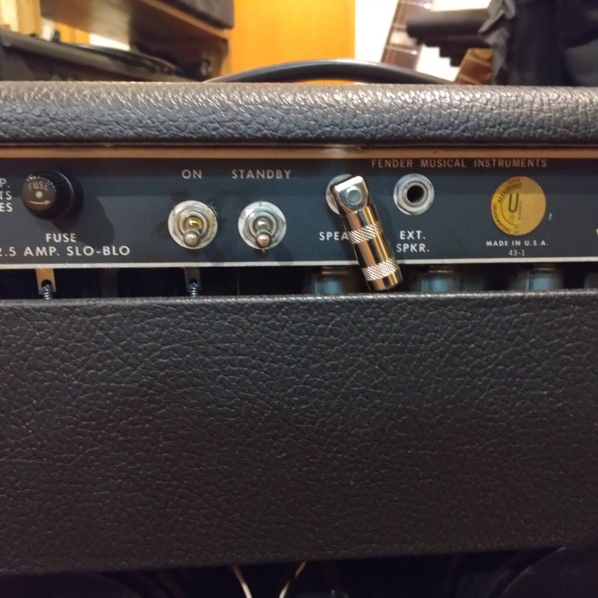 fender twin reveb 1968 год ремонт завершено 