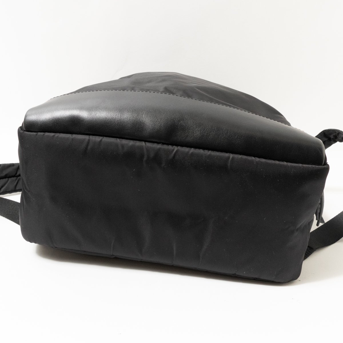 [1 jpy start ]Samsonite Samsonite rucksack Day Pack black black Gold nylon lady's storage great number simple bag