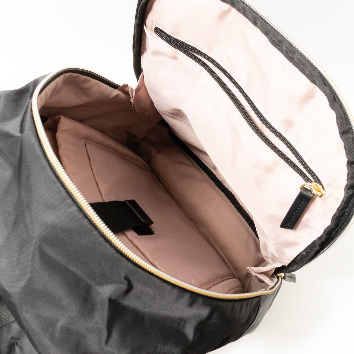 【1円スタート】Samsonite サムソナイト リュックサック デイパック ブラック 黒 ゴールド ナイロン レディース 収納多数 シンプル bagの画像8