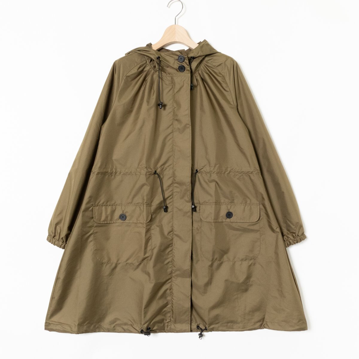 タグ付き B:MING by BEAMS ビーミング バイ ビームス モッズレインコート フーディ 収納ポーチ付き 雨具 レインウェア F ポリ100% カーキ_画像1