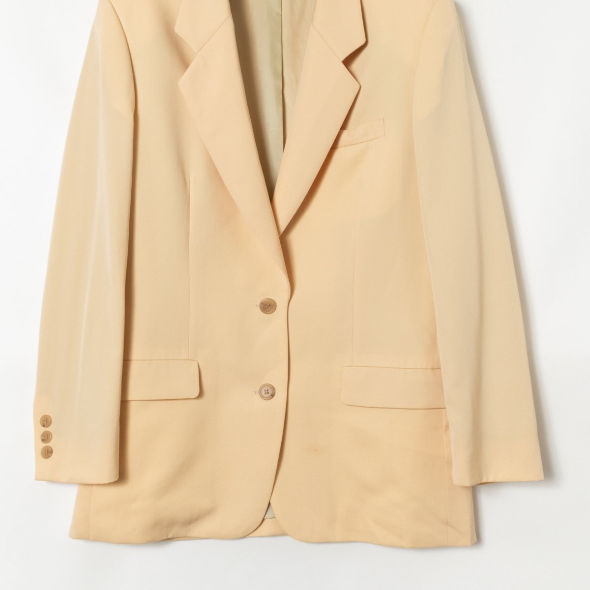 Brooks Brothers ブルックス ブラザーズ 日本製 シングルジャケット 上着 無地 肩パッド入り 11AR ウール100% ベージュ 綺麗め フォーマル_画像4