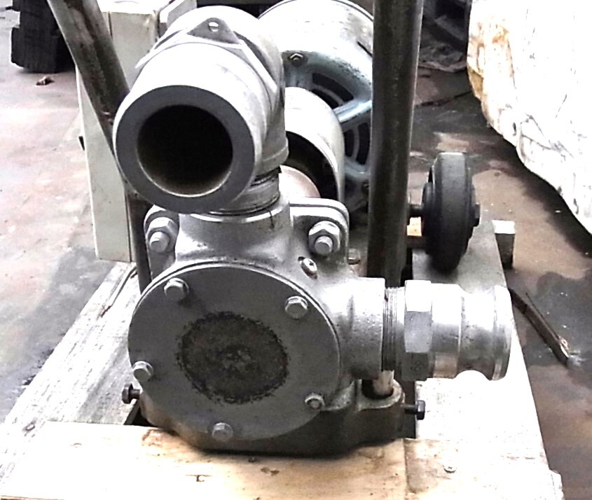 日機装 モノフレックスポンプ1.5KW 1-1/2インチ 台車付き 粘性 日機装 モノフレックスポンプ1.5KW 1-1/2インチ 台車付き 粘性