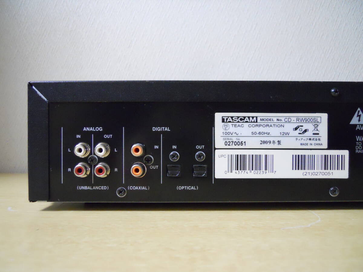 ★TASCAM★ タスカム 業務用CDレコーダー CD-RW900SL / 動作品・メンテナンス済 / 2009年製 / 使用頻度少 / 純正リモコン・取扱説明書 付属の画像6