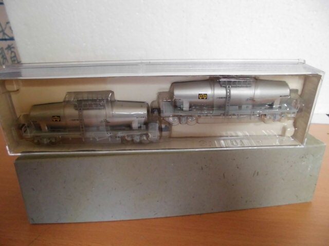 鉄道模型 Nゲージ 4軸タンク貨車 タキ23800(2両入り) ケース有の画像1