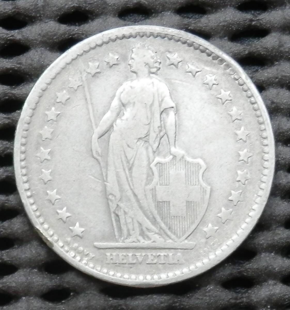 スイス　２F銀貨　1886年　9.80ｇ　27.1㎜×1.9㎜_画像1