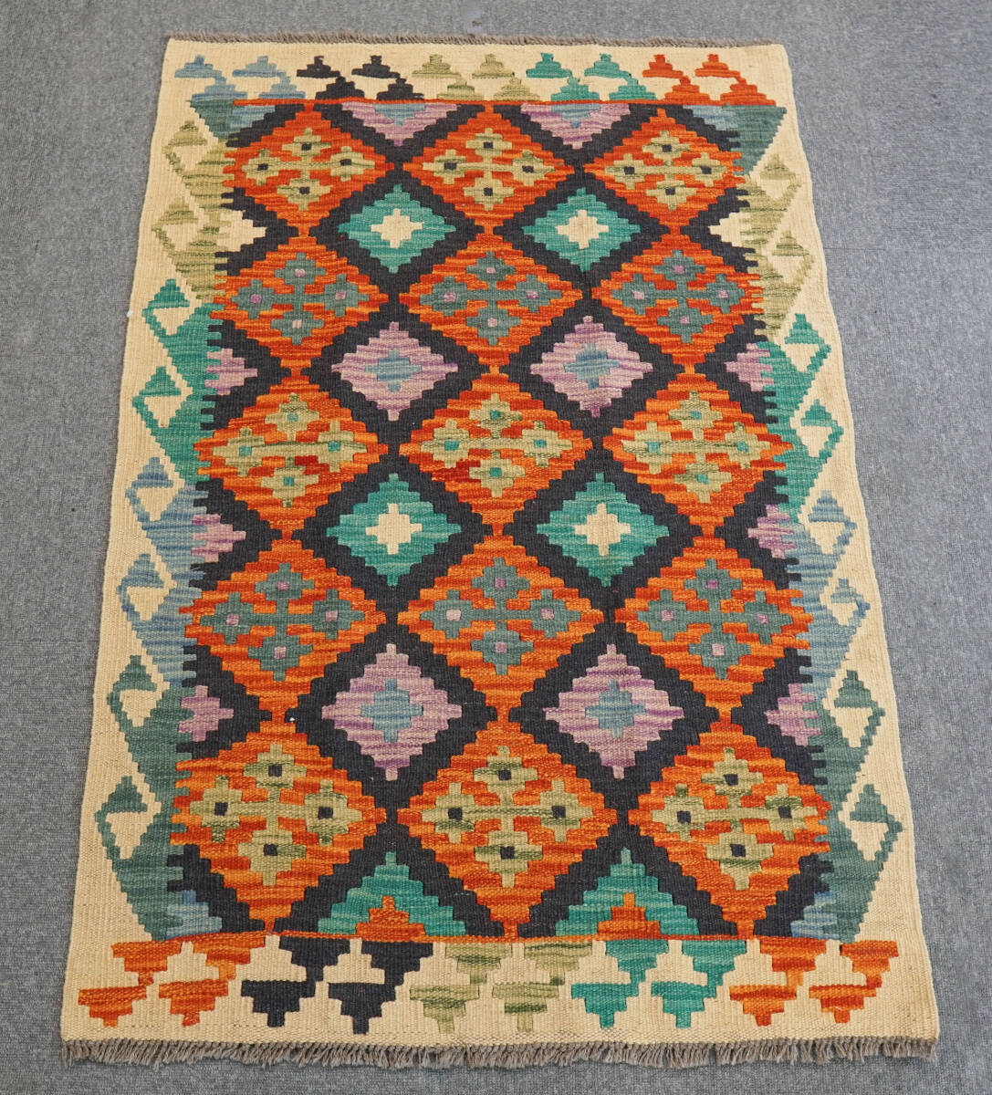 118×81cm【アフガニスタン 手織りキリム】トライバルラグ 手織り絨毯