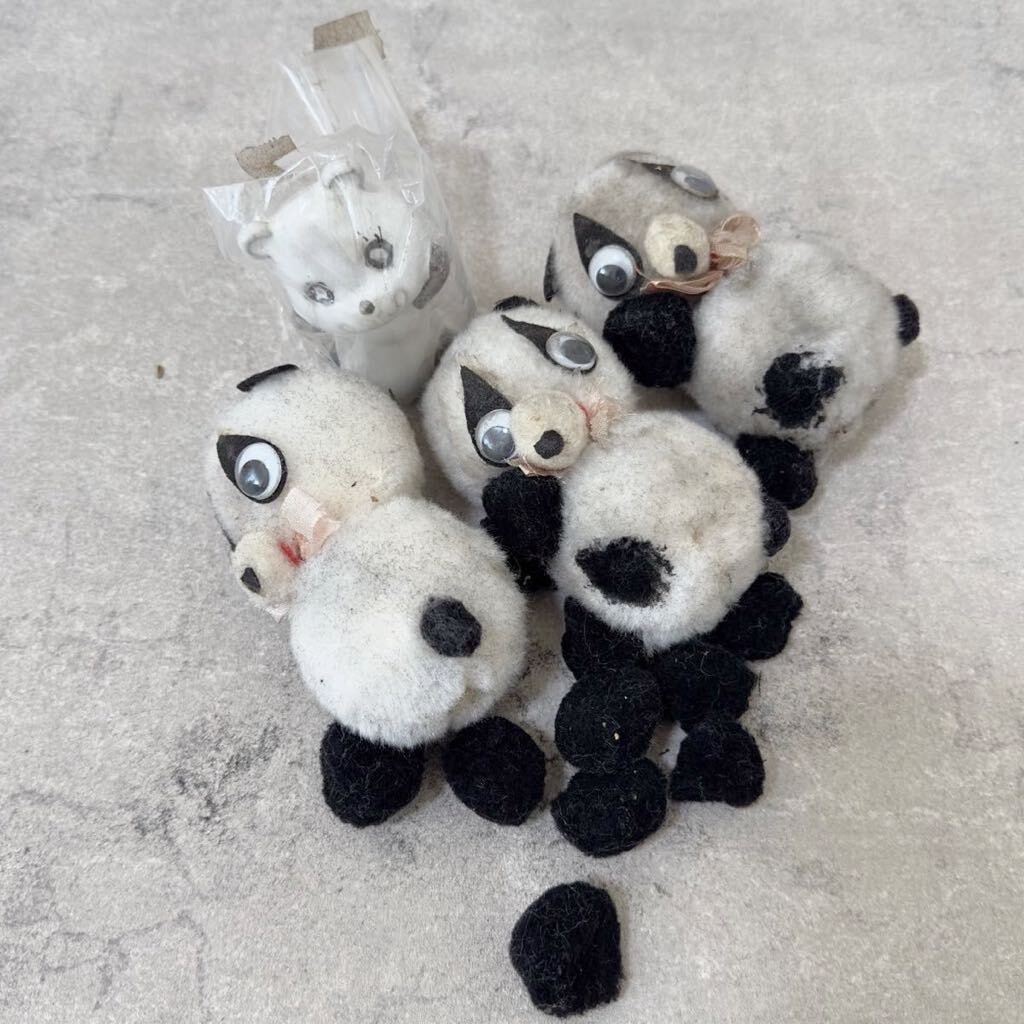 [AY240037] retro Panda soft toy together 